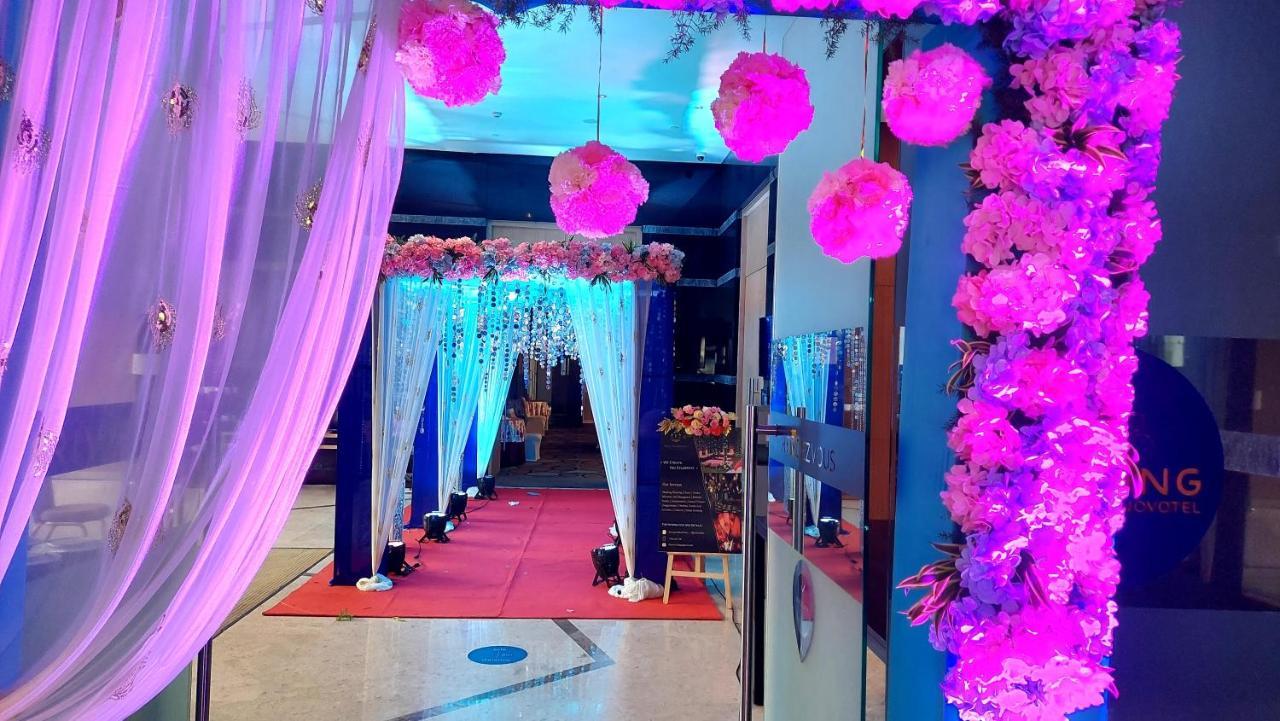 Novotel Chennai Sipcot Екстериор снимка A wedding in India